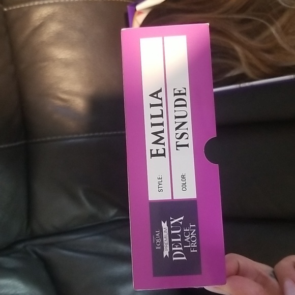 Lace Front Wig - Picture 2 of 3